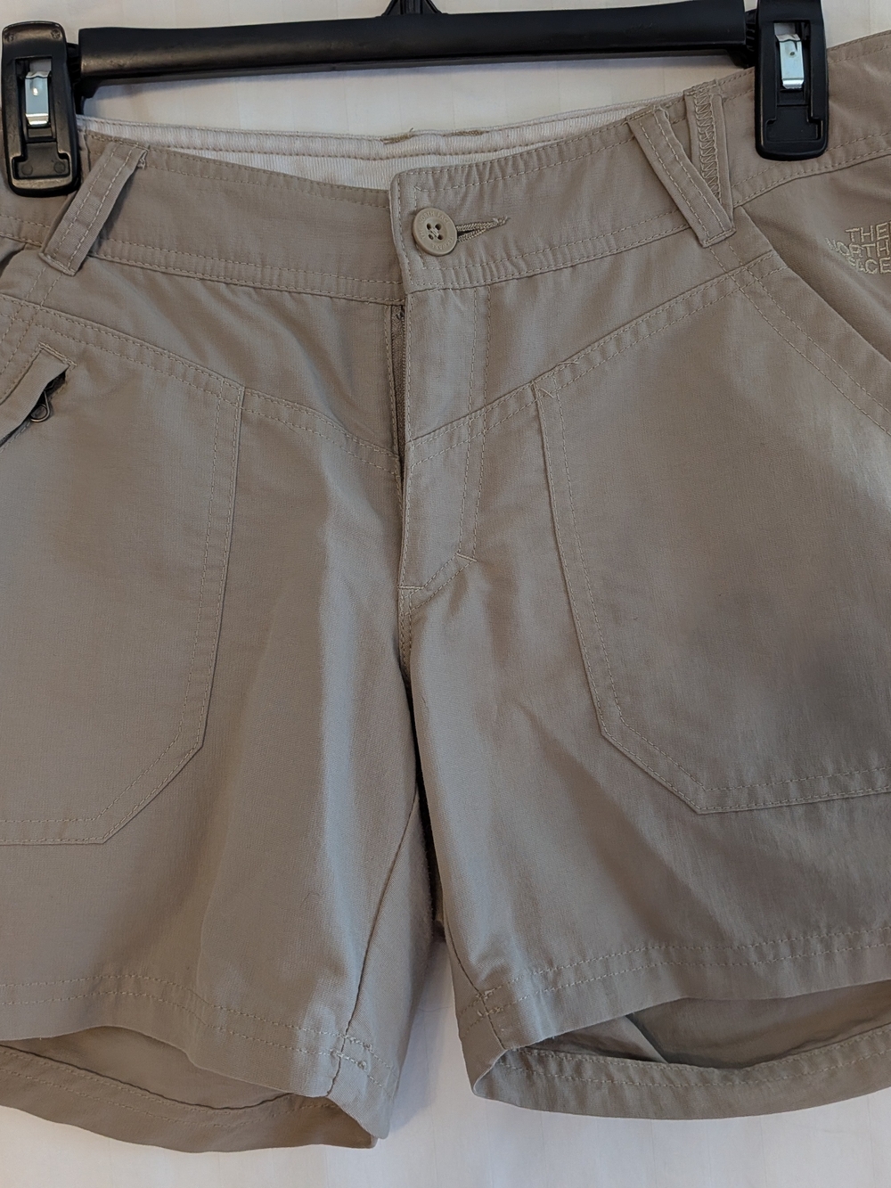 The North Face Woman's Shorts Size 8 In Excellent Condition 😁